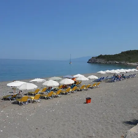 Asimenia Achladi